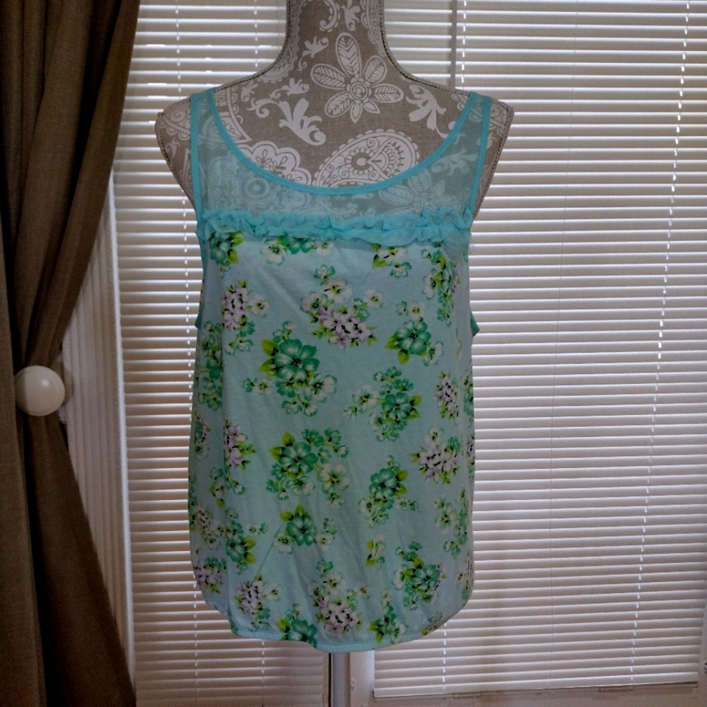 🌺FREE WITH PURCHASE OVER $10***AEROPOSTALE SLEEVELESS TOP - Picture 1 of 7